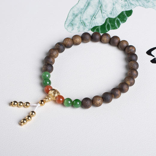 xy0562沉香+碧玉南红手串 商品图2