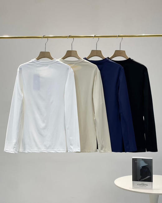 原单正品 DESCENTE迪桑特综训训练系列运动健身男士长袖T恤，打底衫
四个色，尺码M-3XL 商品图1