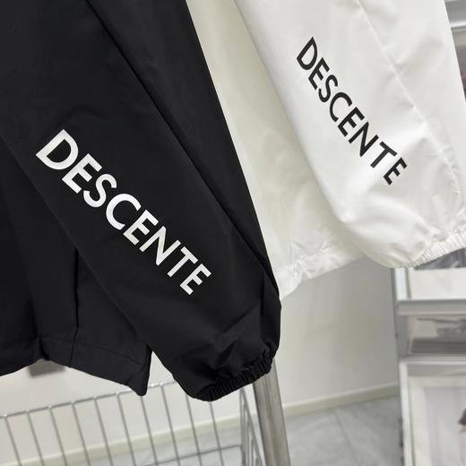 D082124男女梭织透气薄款运动连帽外套 商品图12