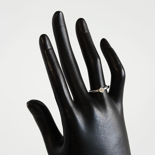 【天然正品】周生生AU750白金经典简约四爪款0.26克拉钻石戒指14号（皆取最大值）女士现售价：3680！180825NJM25 商品图8