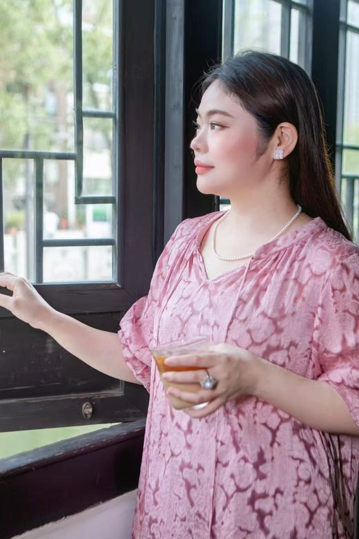 🎋七夕&诸暨溯源专场【淡水 有核正圆珍珠系列 经典款】经典正圆款，永不过时，高亮光泽，极微瑕品质，大圆珠项链可开GRC珠宝级证书，小米珠、戒指开珠宝小证书，耳饰不开证书 商品图4