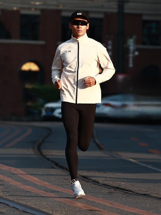 BODYWIT云迹男加绒立领卫衣 商品图2