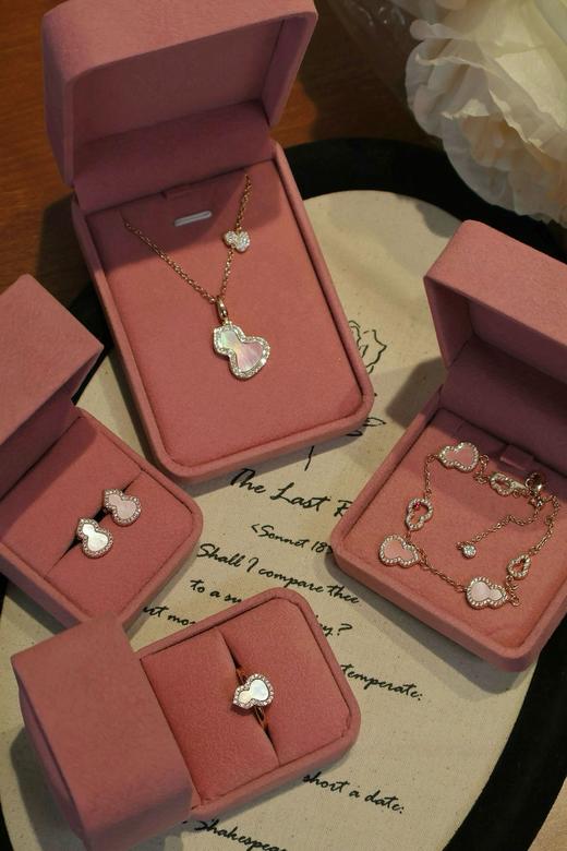 Qeel粉葫芦项链/耳钉/戒指/手链 商品图0