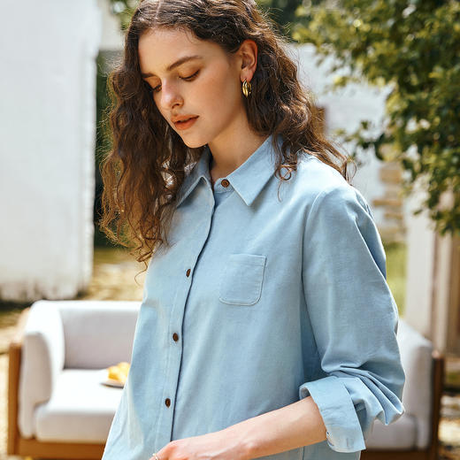 OLrain欧芮儿2025新款女秋季灯芯绒蓝色通勤衬衫气质百搭长袖衬衣 商品图2