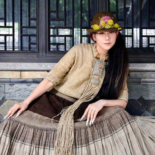 【杨丽萍老师同款新品】庆云香绣花手工礼帽 | 现货加急发 商品图1