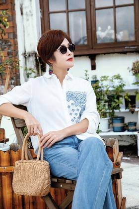 民族风印花衬衫