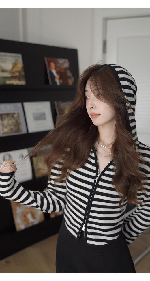 🌈早秋最佳双股精纺羊毛外套 【MOMOTIABIN连帽小条纹拉链精纺羊毛开衫HJZXZ156】✅慵懒感连帽条纹，🙈毫不费力面料软糯糯的巨舒服 商品图1