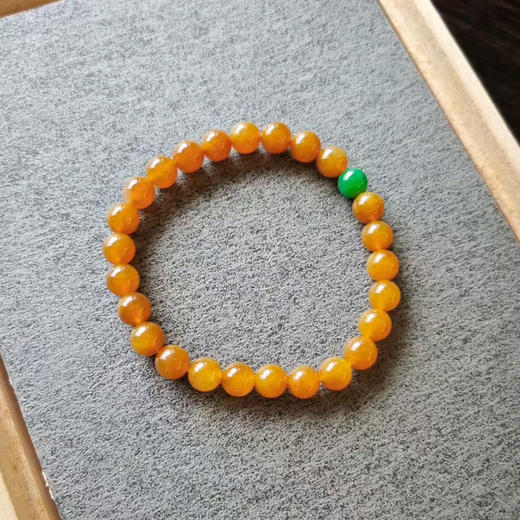 浓艳红翡配绿珠手串 商品图3