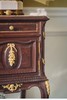 独角鹿西洋古董1890年代法国出品蝴蝶结及古典花叶主题铜鎏金精雕嵌大理石台面桃花心木边几/边柜 商品缩略图3
