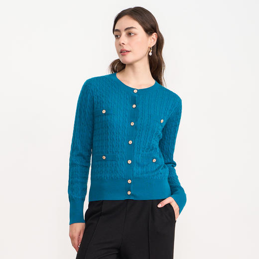 【香风针织开衫】EITIE爱特爱精致绞花舒适显瘦针织衫2025秋新款C2501814 商品图8