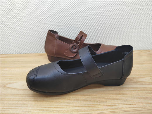 豪行春季新款23129202真皮时尚浅口休闲低跟女鞋单鞋 商品图3