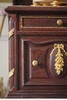 独角鹿西洋古董1890年代法国出品蝴蝶结及古典花叶主题铜鎏金精雕嵌大理石台面桃花心木边几/边柜 商品缩略图5