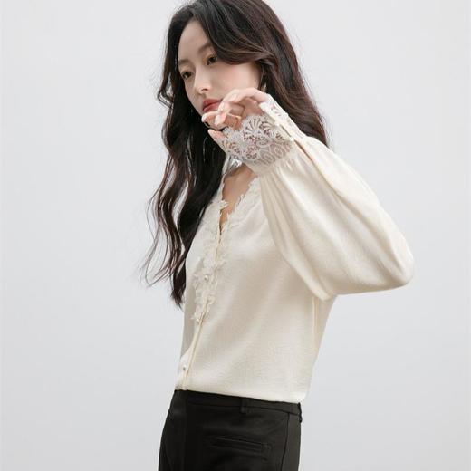 「自」全新升级【铂金会员174/天猫229/差价55】(75528)洛诗琳法式气质蕾丝领衬衫2025秋季新款设计感雪纺衫上衣女 商品图1