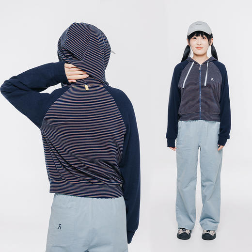 【十月秋上新】ACMEITEM爱棵米-女士针织条纹外套GAG2210329E 商品图1