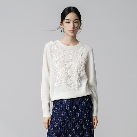 【林栖设计小店】（米白预售12.26）绵羊毛毛织上衣盘带绣优雅百搭2025秋冬新款套头毛衣女1954038 商品图8