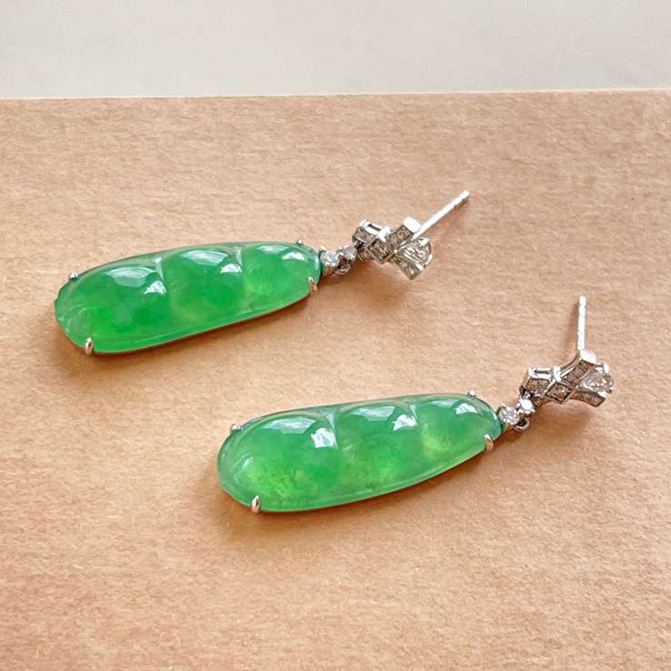 冰阳绿翡翠福豆耳坠