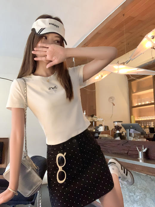 <曾小咸推荐>2色波点a字半身裙 日常139.99  立减80 秒杀59.99！泡泡袖衬衫 日常149.99 立减80 秒杀69.99！ 商品图10