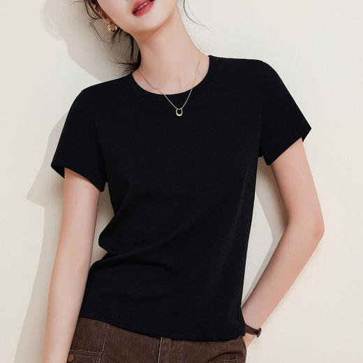 「自」全新升级【铂金会员109/天猫149/差价40】(13204)洛诗琳高弹力气质简约T恤2025早秋正肩显瘦短袖打底上衣女 商品图2