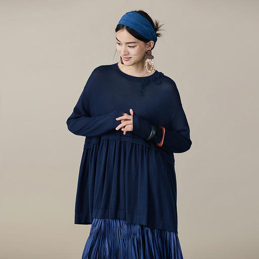 【林栖设计小店】（现货）绵羊毛毛织上衣仿手钩花宽松优雅2025秋季新款套头毛衣女1953025 商品图0