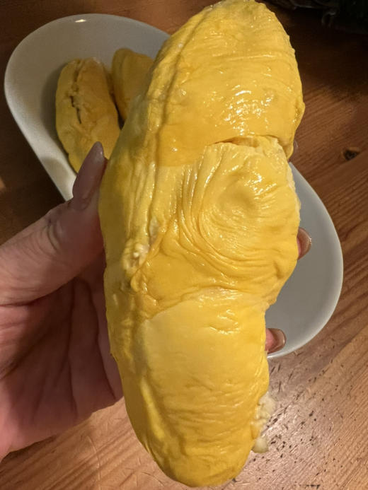 马来西亚劳勿老树猫山王，双A果，液氮保鲜！浓郁的香味，甜糯的口感，入口，舌尖微微刺麻感伴随着苦甜味直冲头顶，直接打通“任督二脉”让人觉得好过瘾 商品图3