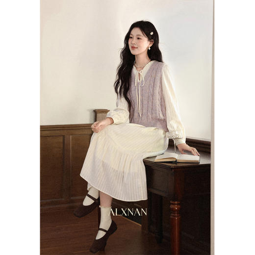 鹿向南「紫雾杏语」紫色背心马甲针织毛衣女秋季新款叠穿无袖上衣 商品图4