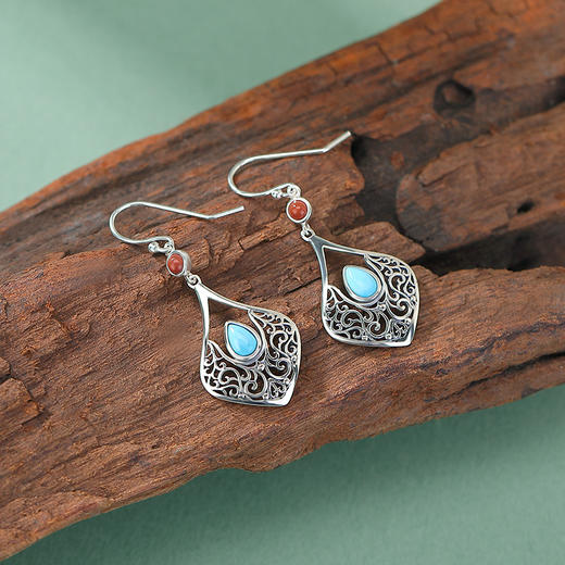 S925纯银绿松石南红玛瑙耳坠，复古亮面唐草纹镂空水滴银耳钩CW-EG02384 商品图0
