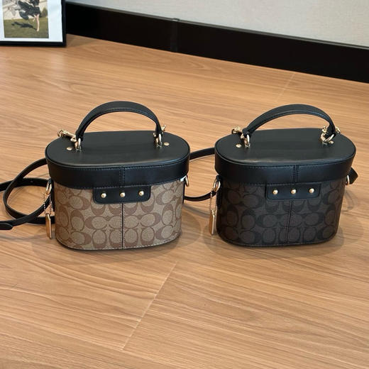 代购级别盒子包斜挎包082004 商品图3