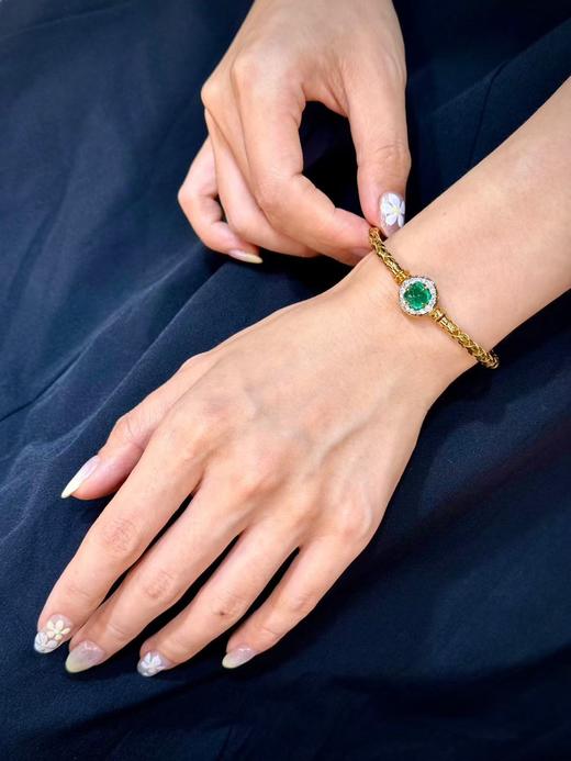 2.1ct糖塔祖母绿手镯 商品图0
