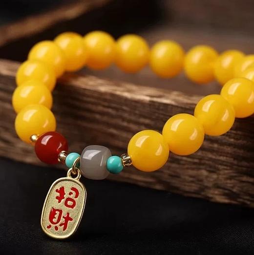 【敦煌晏宁·鸡油黄蜜蜡手串】敦煌福泽小众鸡油黄蜜蜡 单圈红玛瑙招财手串 复古新中式文艺 商品图1