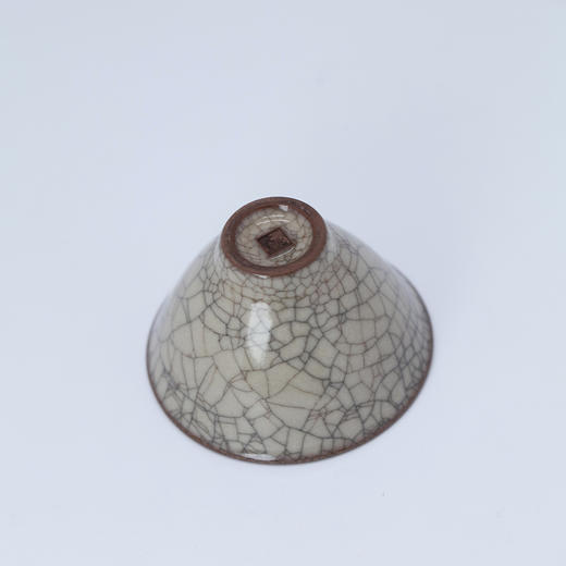 问鼎哥窑慕古款斗笠杯 商品图2