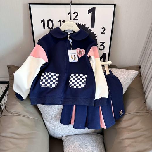 点此购买 120-160TW卡通小熊女童秋款经典运动风童装 dmt 327952 商品图5