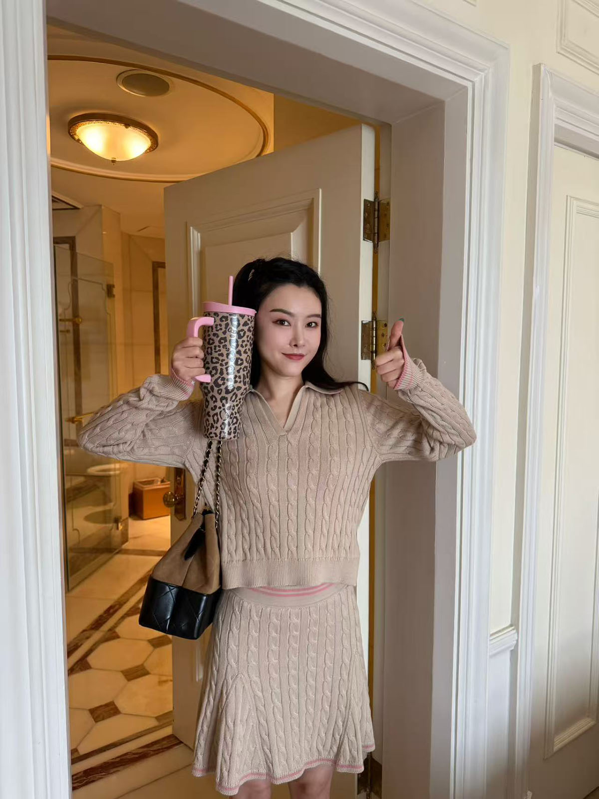 DUO智仙生 芭比温网衣橱 网球风经典麻花毛衣配短裙