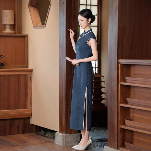 长款时尚显瘦复古高档旗袍SYG2547 商品图3