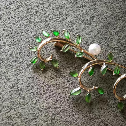 【珝设计】蔓 珍珠翡翠胸针 商品图1