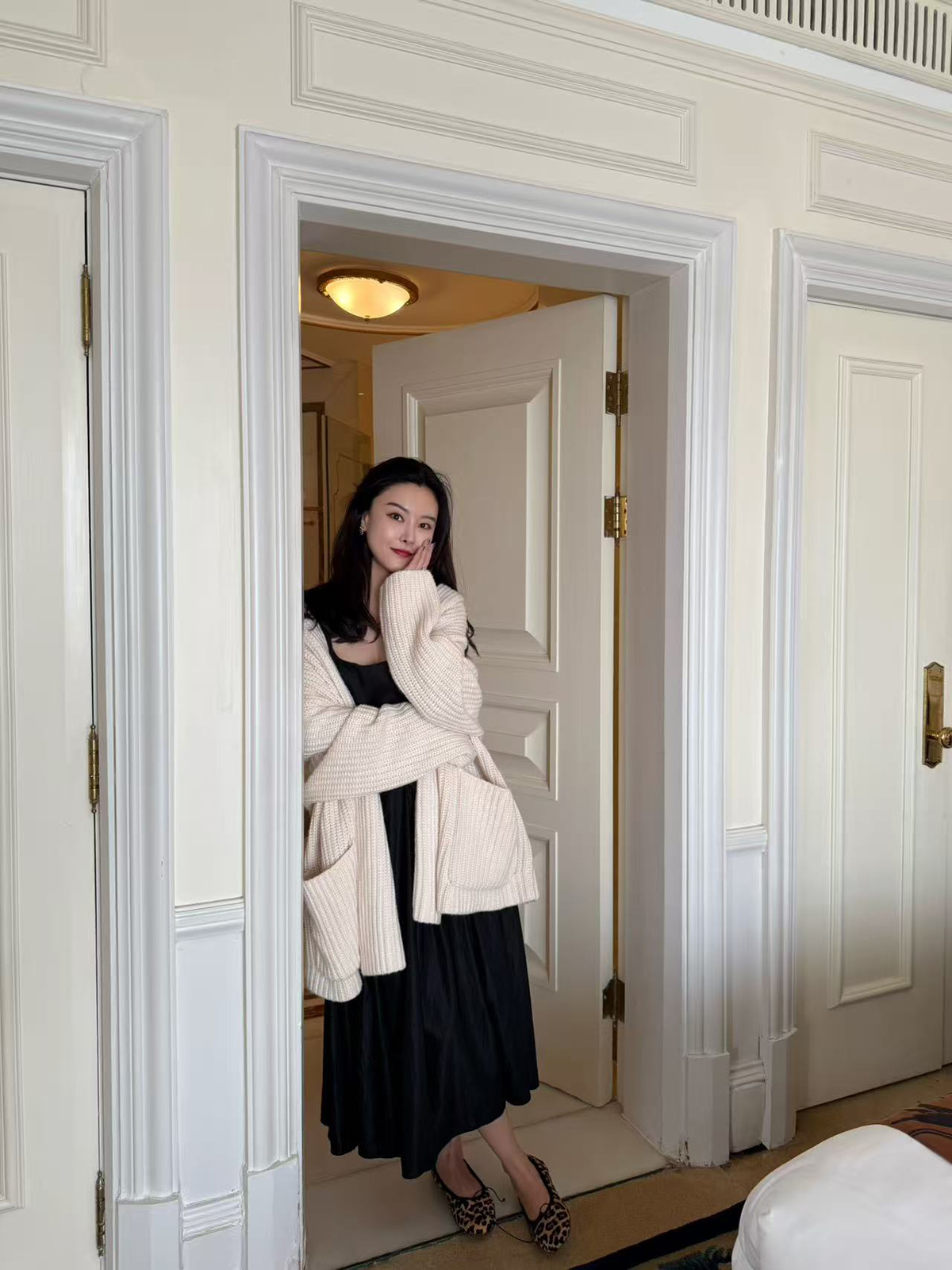 DUO智仙生 黑标 布列塔尼海雾包裹的光 厚厚的显贵羊毛宽松外套