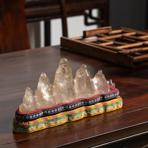 清	水晶雕五峰笔架山 商品图3