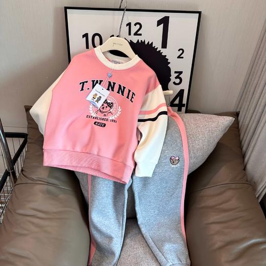 点此购买 120-160TW卡通小熊女童秋款经典运动风童装 dmt 327952 商品图4