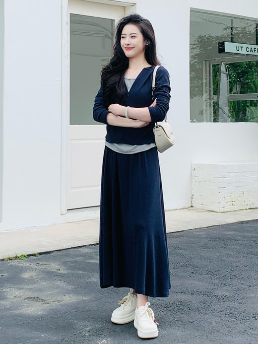 【百图lulu定制】【糯米套裙】假两件长袖连帽上衣  直筒半裙 垂感软糯 套装 商品图14