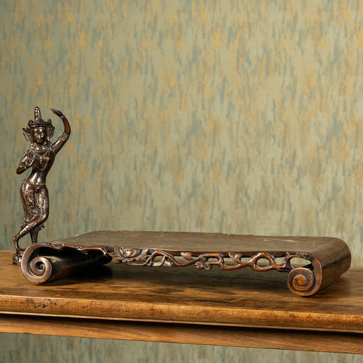 清	红木透雕花卉纹嵌银丝云龙纹书卷式底座 商品图0