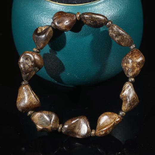 BC.JZ-8.21-7   马泥涝沉水(留疤随行)手串 ，13.16g 商品图0