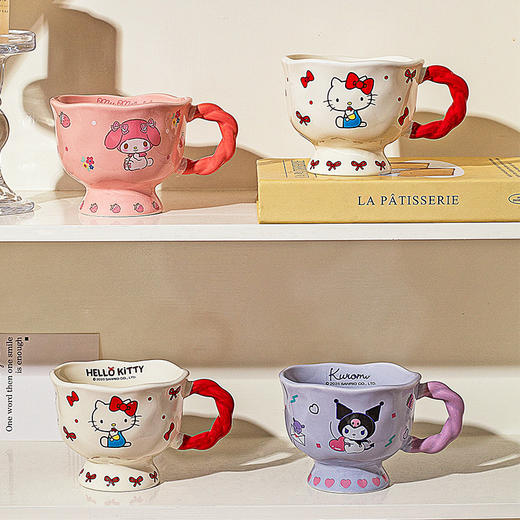 摩登主妇三丽鸥高脚马克杯带勺陶瓷咖啡杯子高颜值家用水杯早餐杯 商品图4