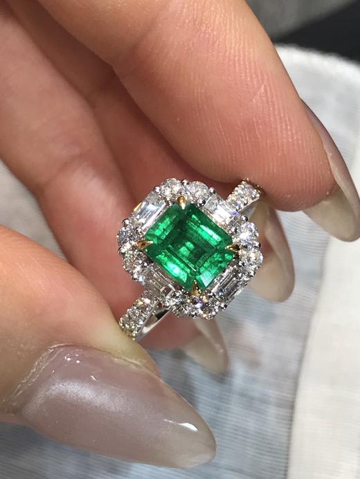 1.62ct刻面祖母绿戒指 商品图4