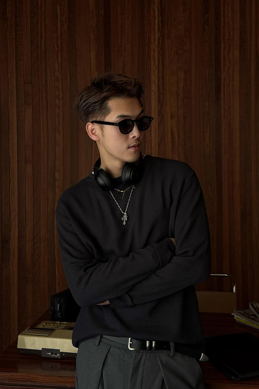 徐太浪【简约风 百搭款】纯色打底毛衣男2025新款秋冬套头针织衫 商品图4