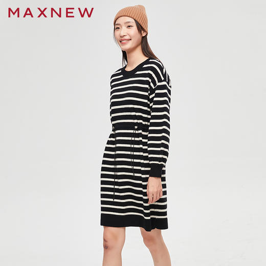 【门店同款】马恩MAXNEW女装连衣裙秋冬条纹连衣短裙圆领松紧腰内 商品图3