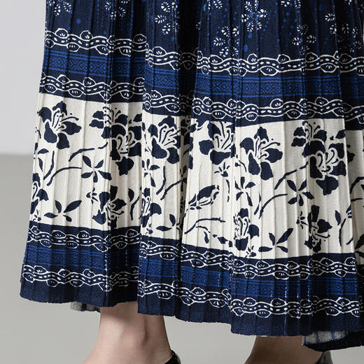 【林栖设计小店】（现货）美丽诺绵羊毛提花毛织半身裙褶皱复古2025秋冬新款长裙女1954027 商品图6