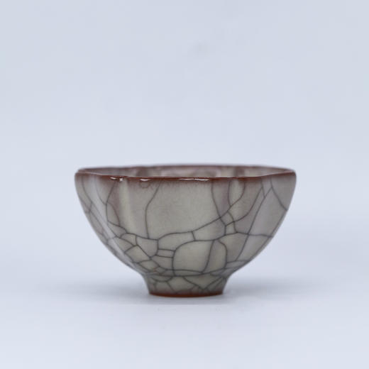 问鼎哥窑慕古款葵盏杯 商品图1
