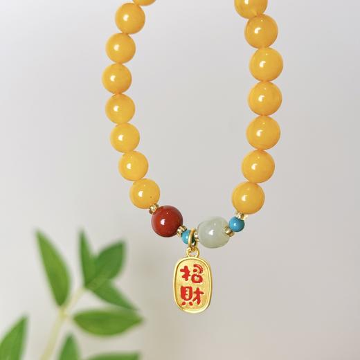 【敦煌晏宁·鸡油黄蜜蜡手串】敦煌福泽小众鸡油黄蜜蜡 单圈红玛瑙招财手串 复古新中式文艺 商品图6