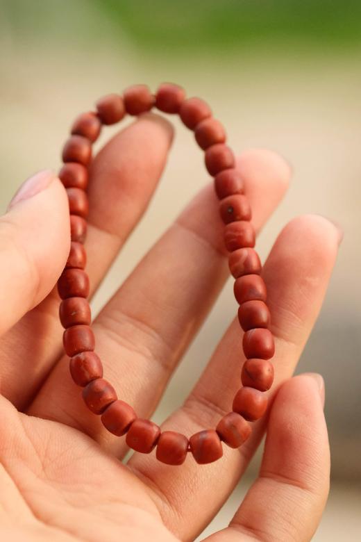 米马饰物  凉山九口包浆直切南红手串 品质好 卡5.5+ 商品图3