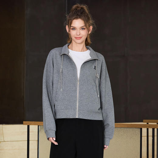 半身缘女装 春季双绳刺绣舒适挺阔时尚卫衣外套261113U08040018 商品图2