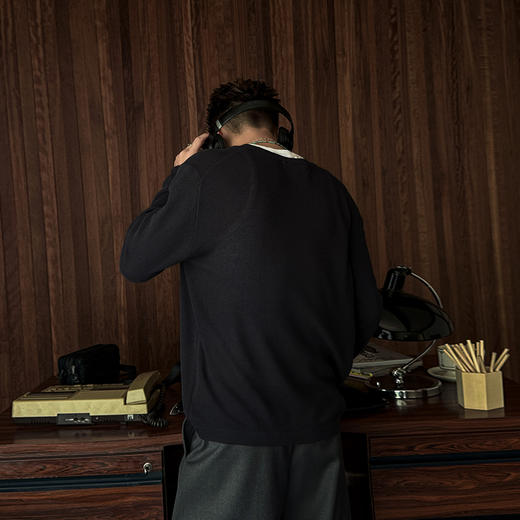 徐太浪【简约风 百搭款】纯色打底毛衣男2025新款秋冬套头针织衫 商品图1